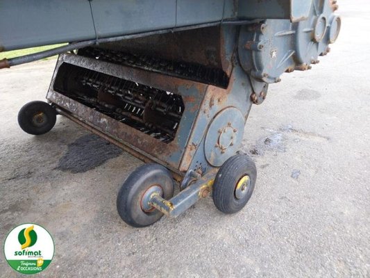 Remorque distributrice Deutz FAHRFE851