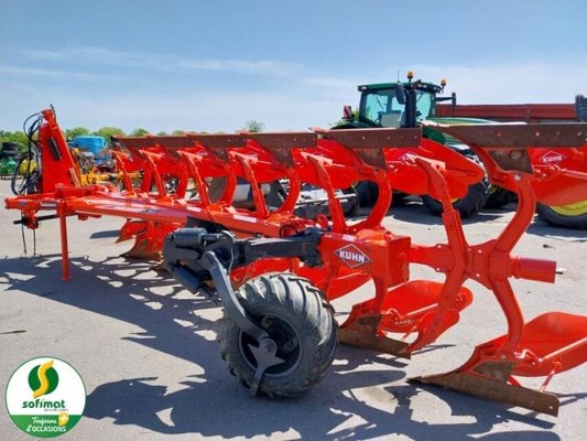 Charrue Kuhn VM183