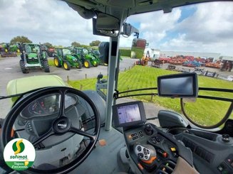 Tracteur agricole Claas AXION830 - 8