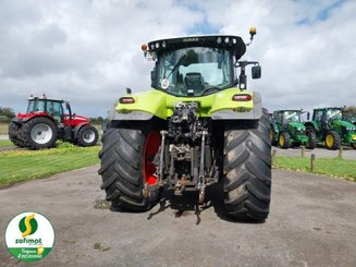 Tracteur agricole Claas AXION830 - 3