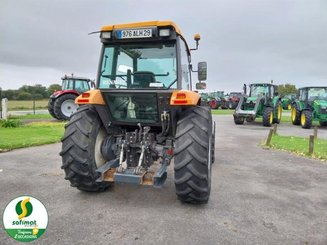 Tracteur agricole Renault ERGOS446 - 2