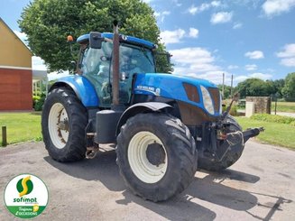 Tracteur agricole New Holland T7235 - 1