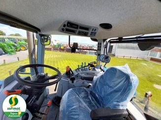 Tracteur agricole New Holland T7235 - 5