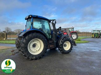 Tracteur agricole Valtra N134 - 1