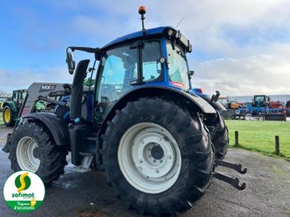 Tracteur agricole Valtra N134 - 2