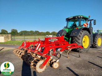 Déchaumeur Kongskilde VIBROFLEX 7400 - 1