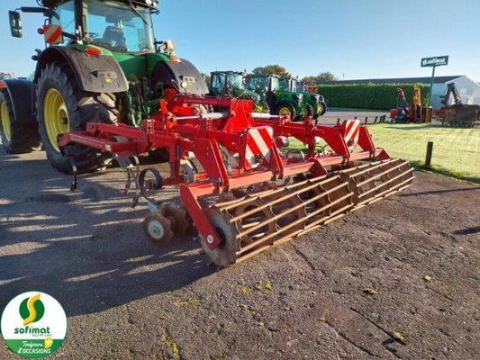 Déchaumeur Kongskilde VIBROFLEX 7400