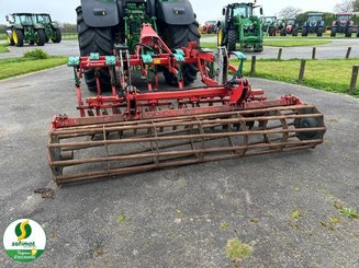 Déchaumeur Kverneland CLC EVO - 2